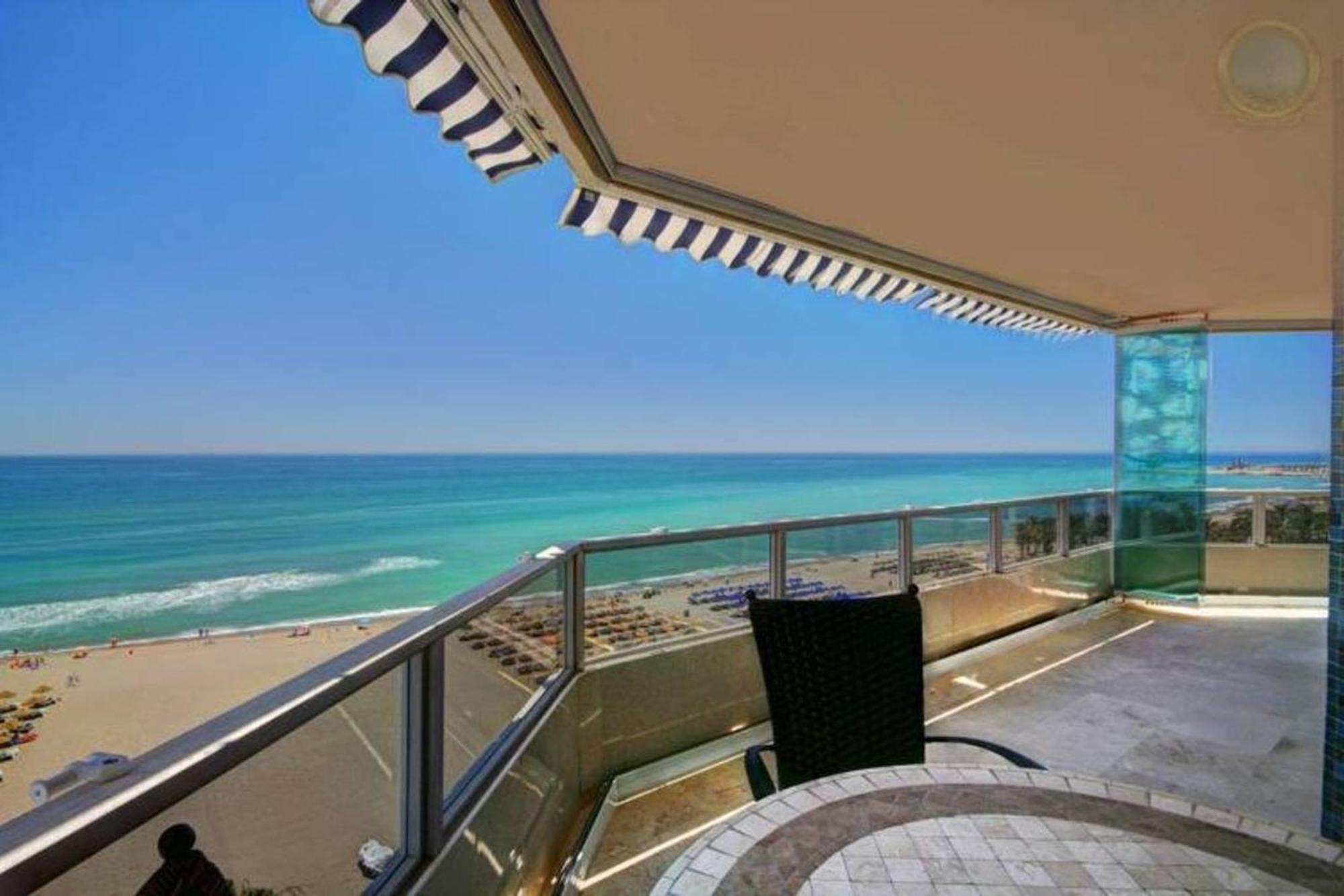 Luxury Penthouse 4 Bedrooms Facing The Sea Torremolinos